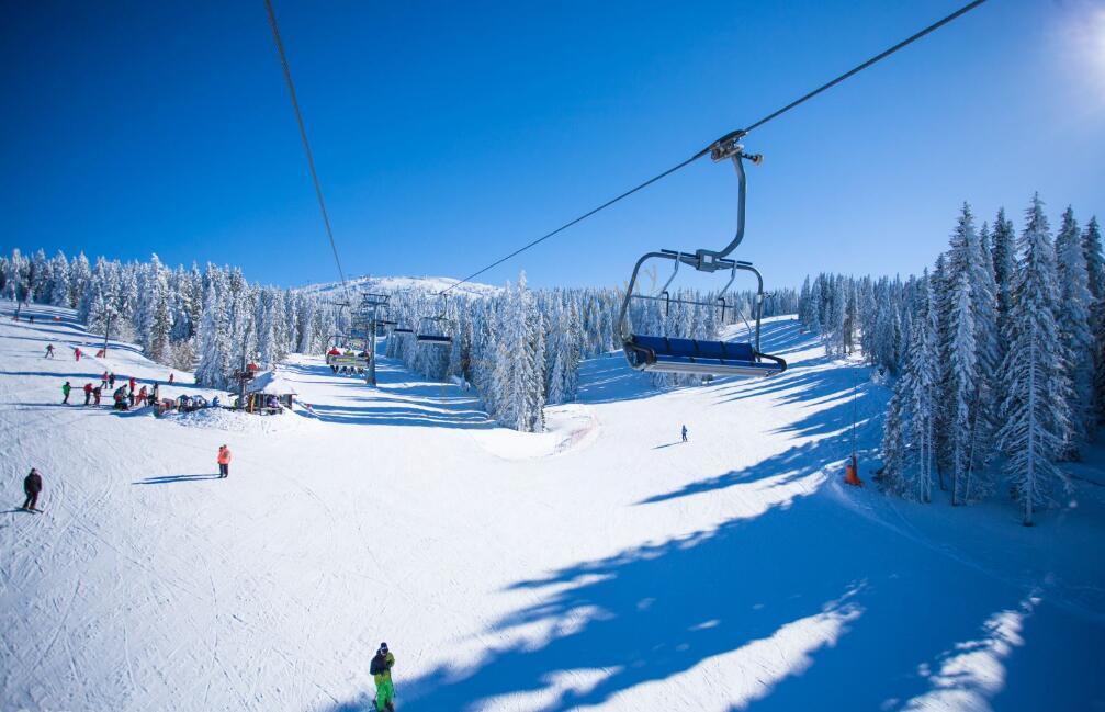瑞士韦尔比耶滑雪场,带你体验瑞士滑雪胜地
