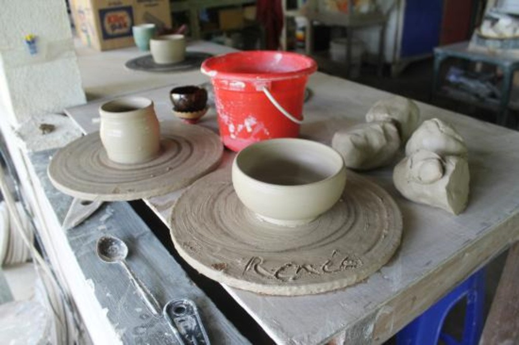 Sari Api Ceramics