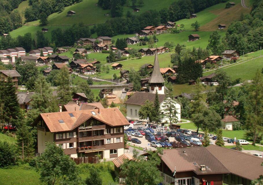瑞士因特拉肯小镇