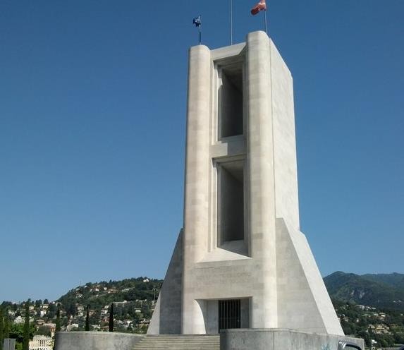 战争纪念馆Monumento ai Caduti