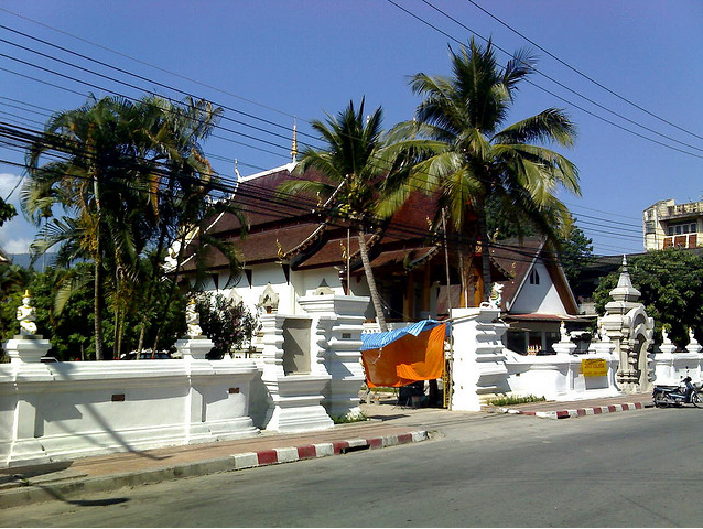 孟兰寺(Wat Muen Larn)