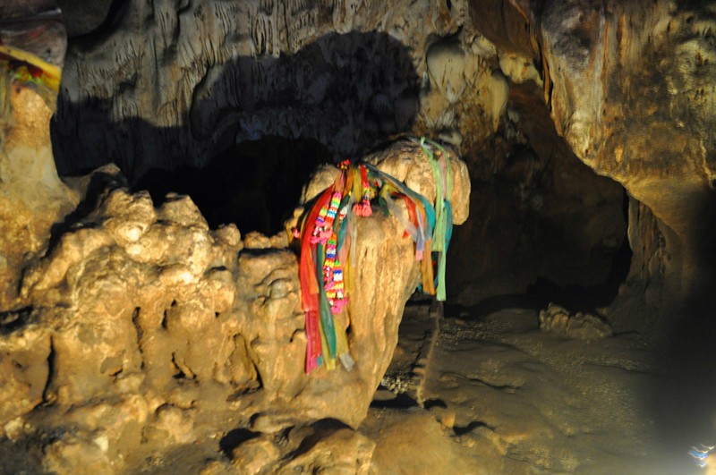 清佬山洞(Chiang Dao Cave)