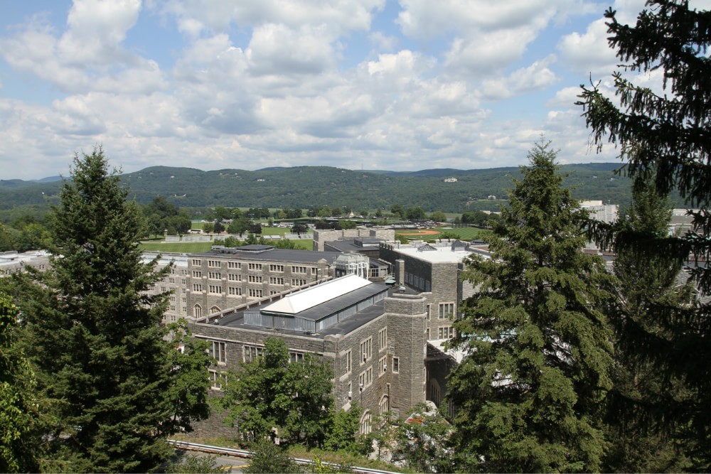 西点军校(The United States Military Academy at West Point)