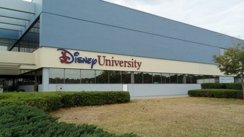 迪士尼大学(Disney University)