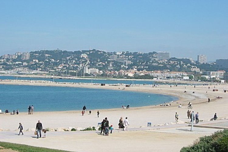 普拉多海滨Plage du Prado‎