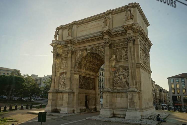 蒙马特尔凯旋门Arc de Triomphe de la Porte 