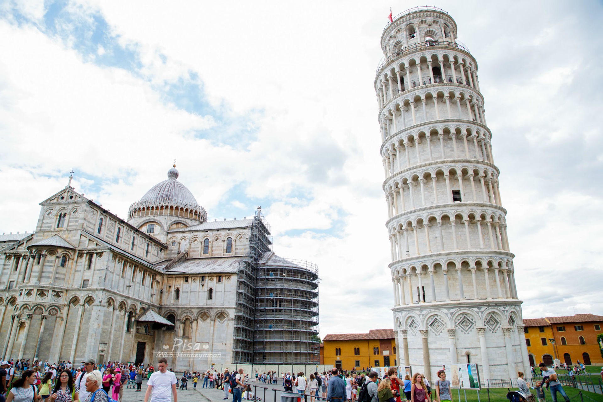 比萨斜塔(Leaning Tower of Pisa)