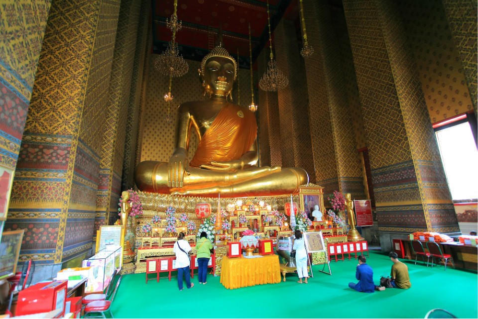 三宝宫（Wat Kanlayanamit)