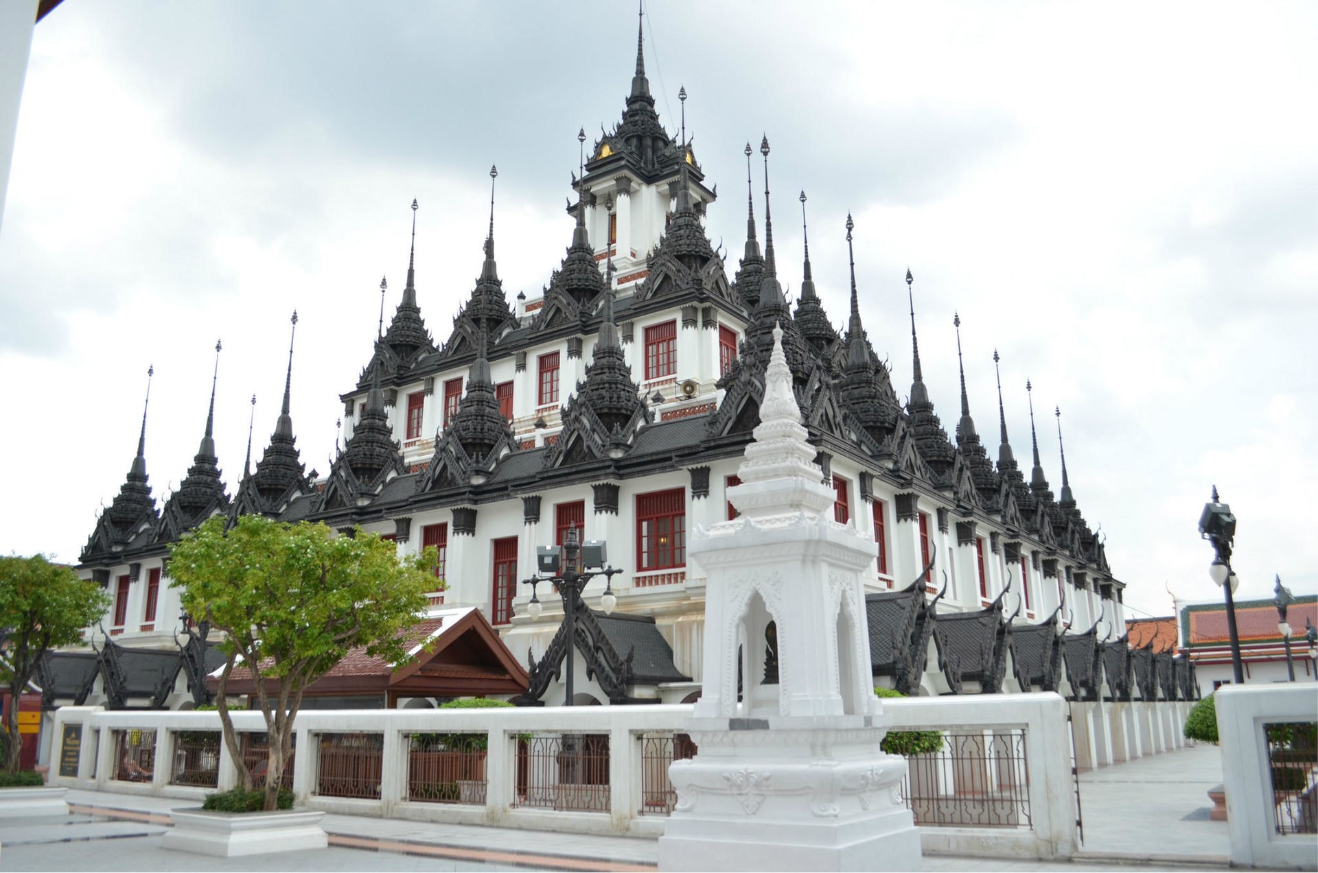 叻差那达寺(Wat Ratchanadda Worawihan)