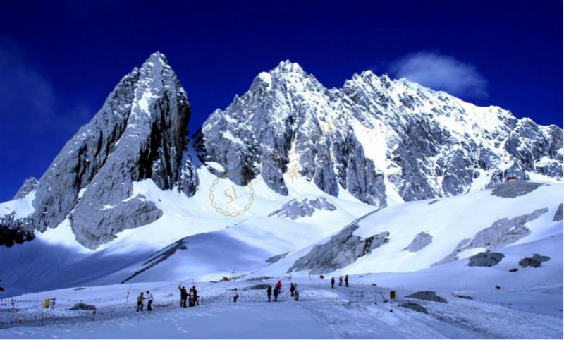 玉龙雪山