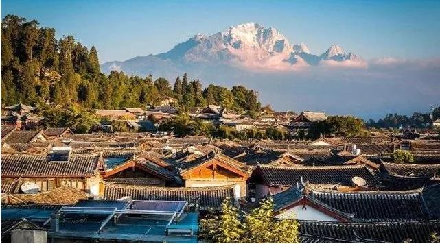 去腾冲探寻国内的小众旅行地泡火山温泉！