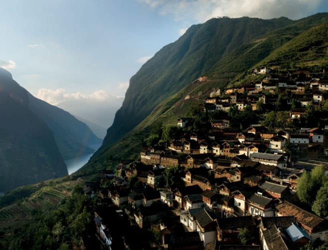 茶马道石头城丽世山居