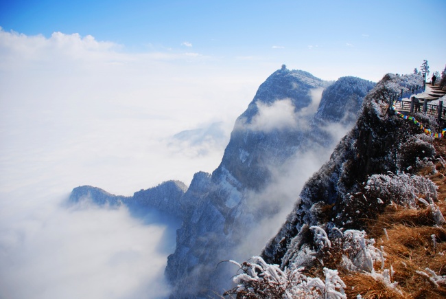 峨眉山