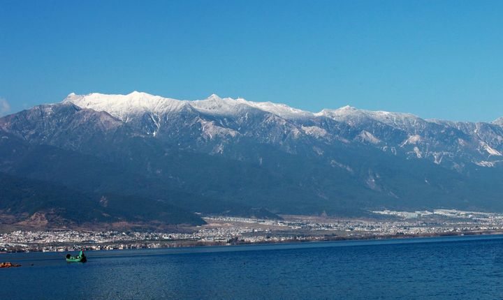 苍山雪