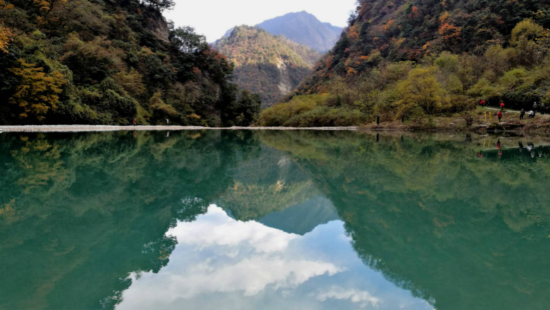 东拉山大峡谷