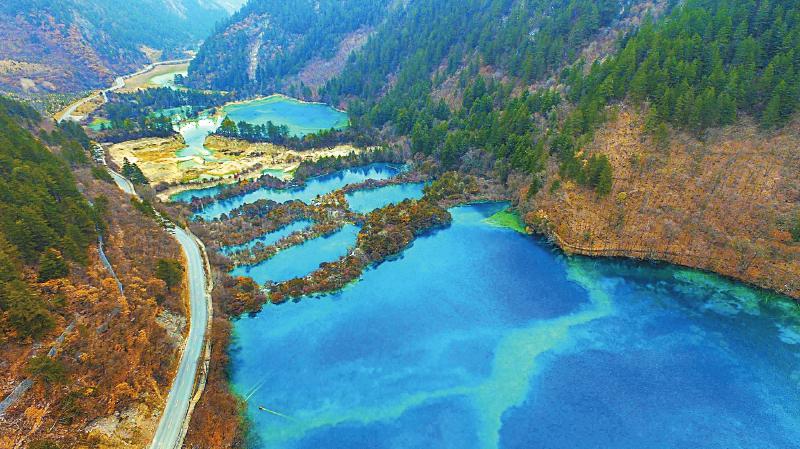 十一去九寨沟旅游 怎么过去好 第六感度假