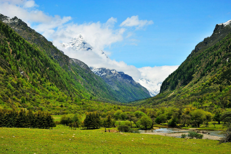 四姑娘山