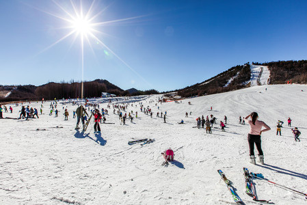 湖北神农架滑雪场