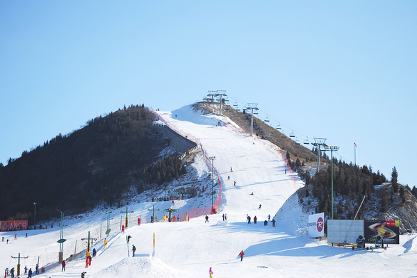 八达岭滑雪度假村