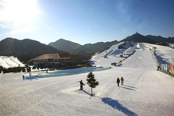 北京滑雪温泉度假村图片