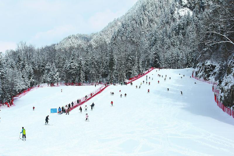 阿坝理县毕棚沟滑雪场