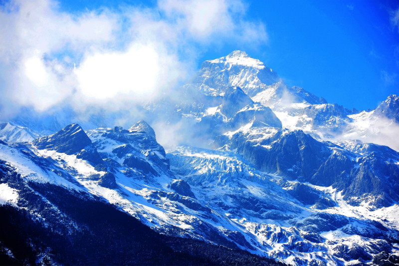 玉龙雪山