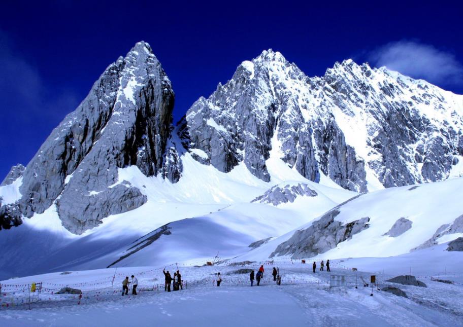 玉龙雪山