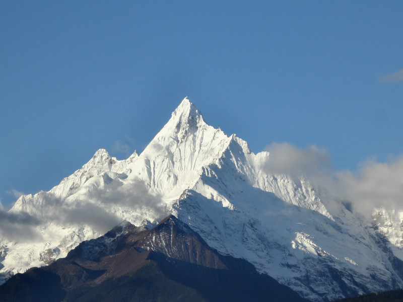 梅里雪山