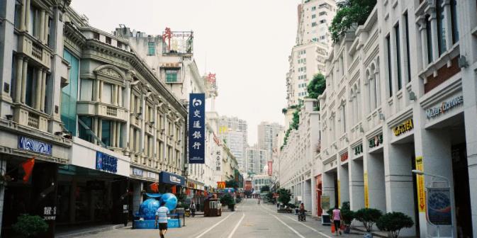 厦门海港英迪格酒店