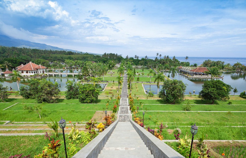 乌戎水皇宫aman Ujung Water Palace