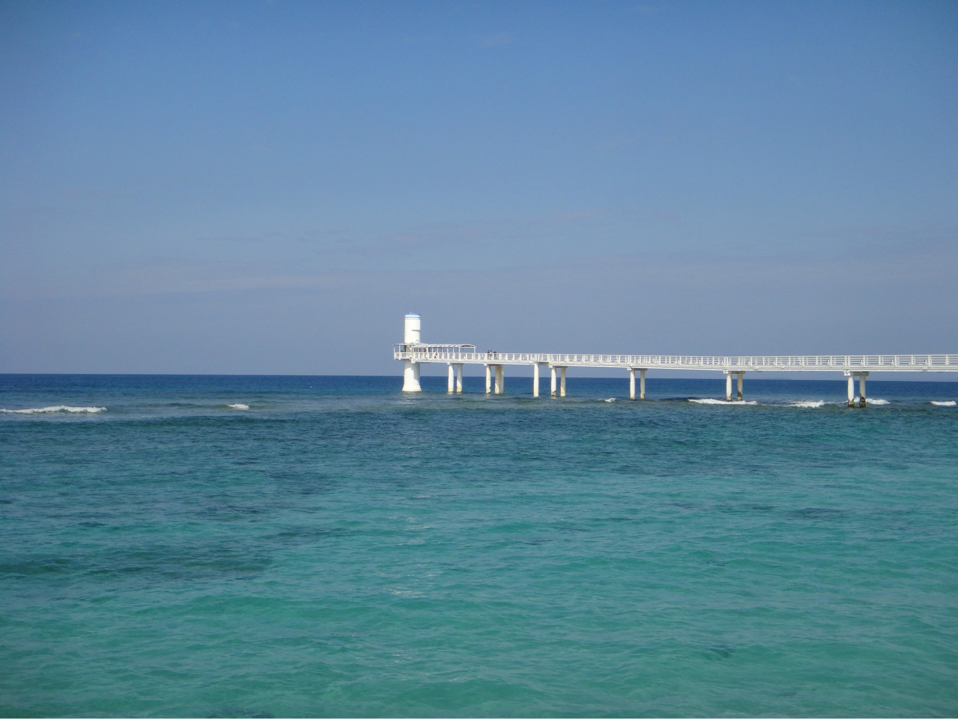 海中瞭望塔Underwater Observatory