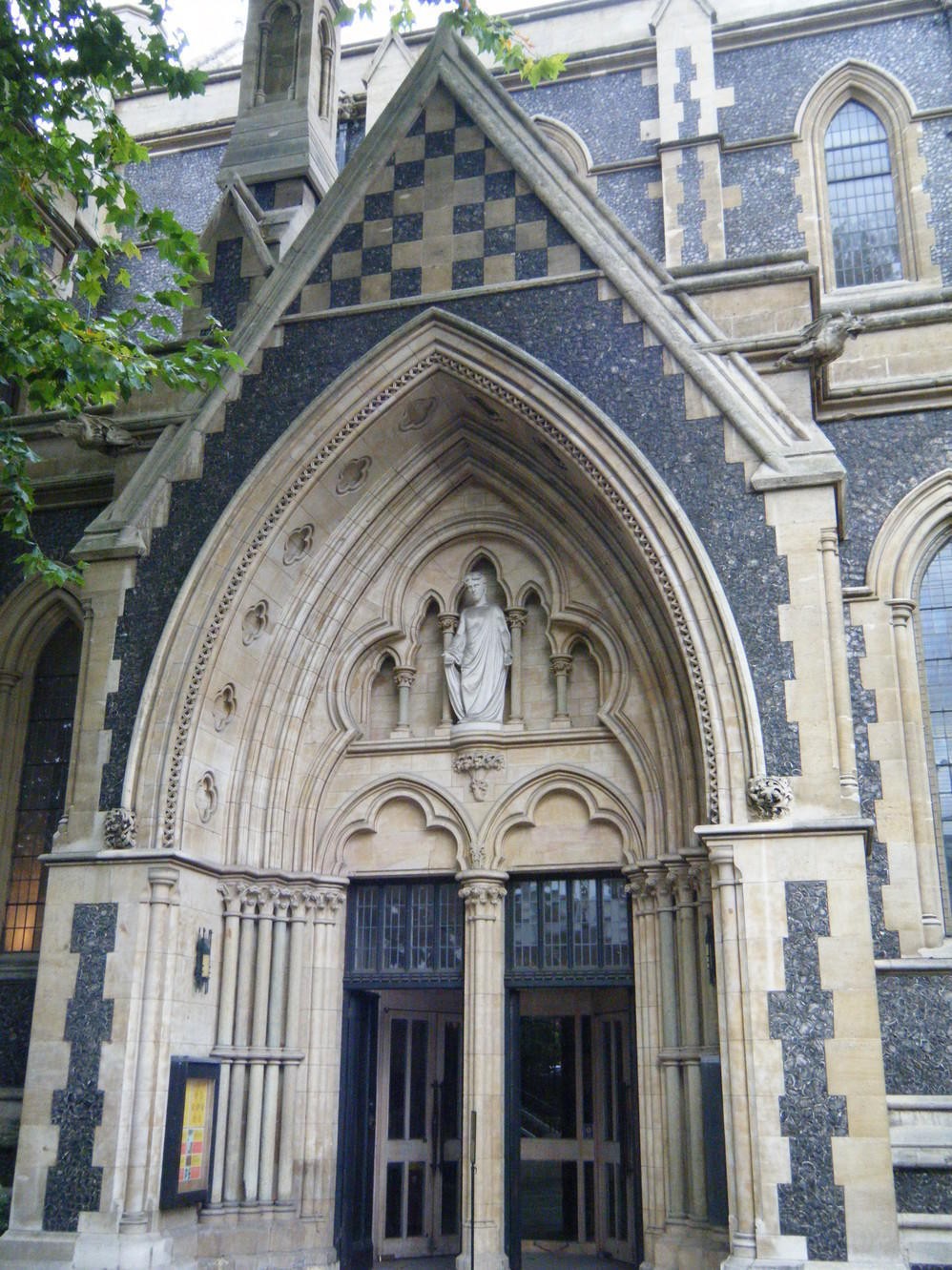 萨瑟克大教堂(Southwark Cathedral)